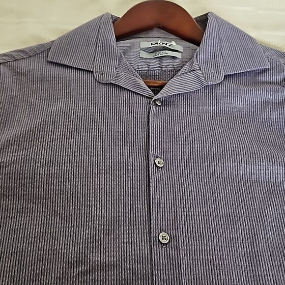 DKNY Men's Slim Fit Long Sleeves Button-Down Cotton Shirt Lavender 15- 32/33 - Picture 14 of 16